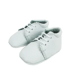 Lace up pram boots white