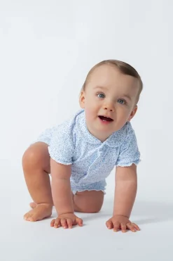 Short blue and white sleepsuit