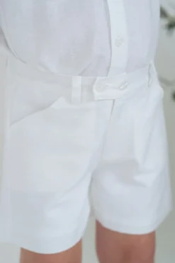 White bermuda